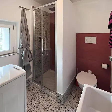 Holiday home Gorgeous In Palazzetto Nese