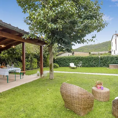 Gorgeous In Palazzetto Nese *