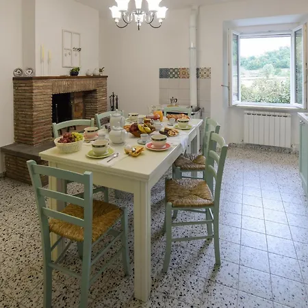 Gorgeous In Palazzetto Nese Prázdninový dům *